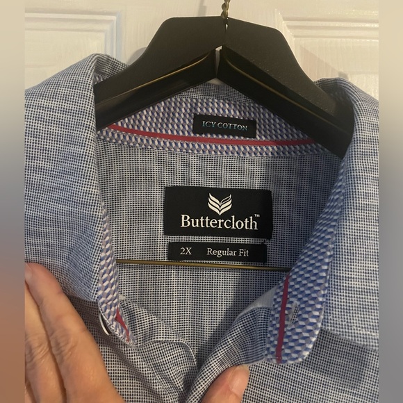 Butter cloth Men’s button down shirt - Picture 2 of 5